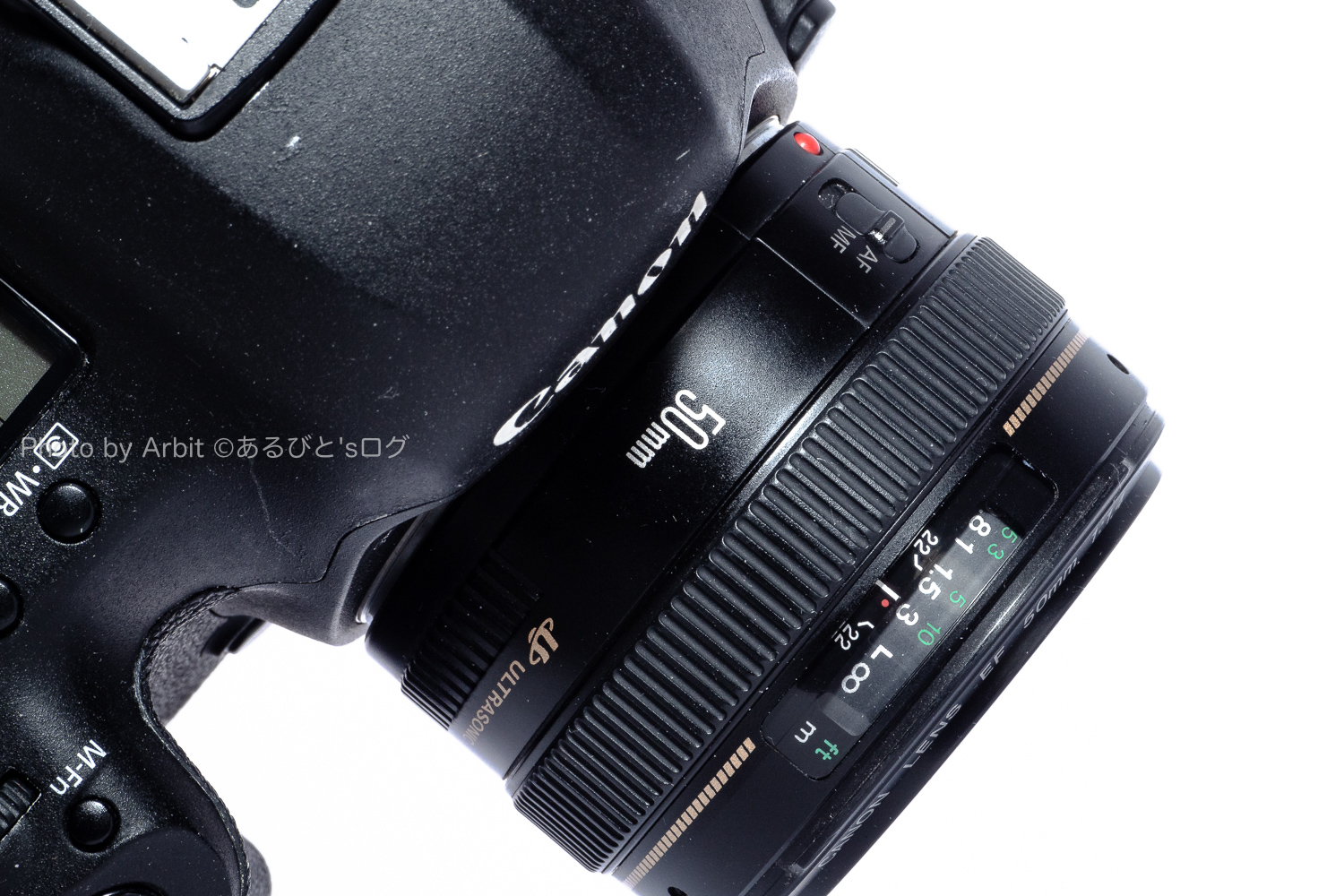 〔品〕 Canon EF 50mm F1.4 USM (レンズ)